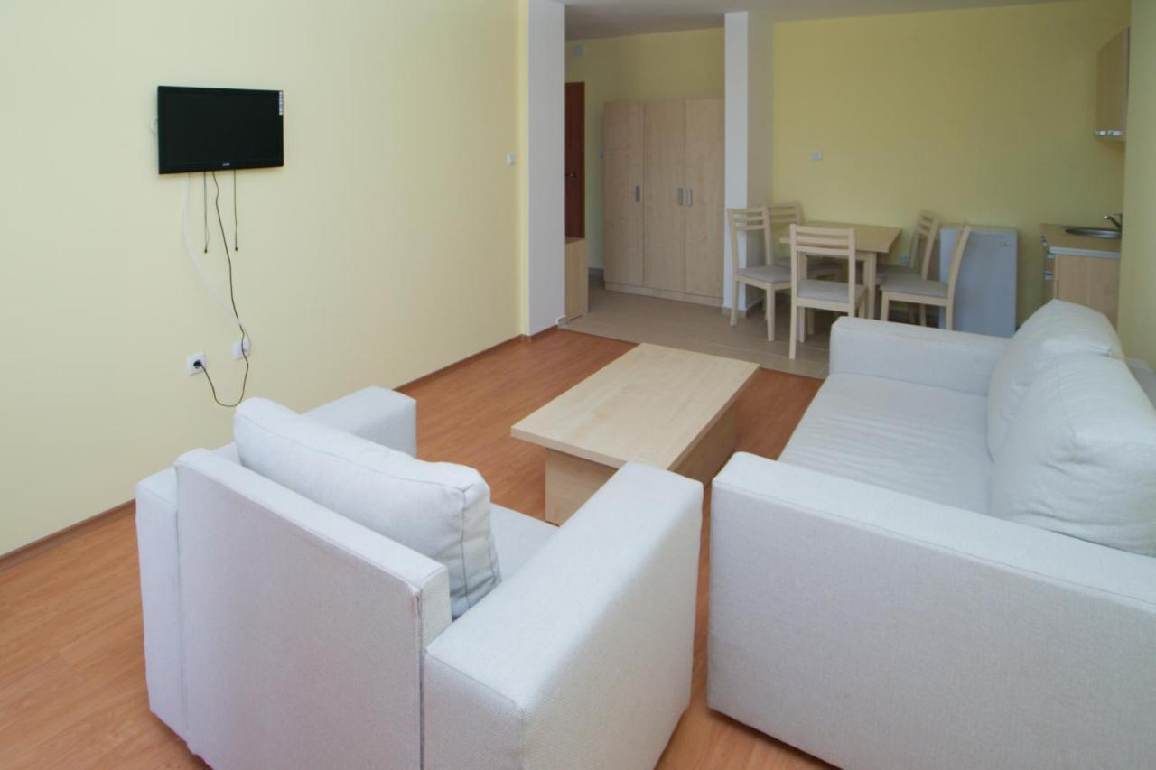 Aparthotel Anixi Obzor Buitenkant foto
